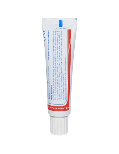 FITTYDENT PASTA CLASSICA SUPER ADESIVO PER PROTESI DENTALE 40 G