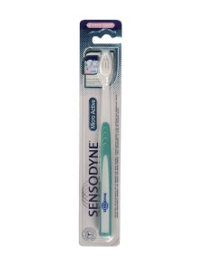 SENSODYNE SPAZZOLINO MULTICARE 1 PEZZO