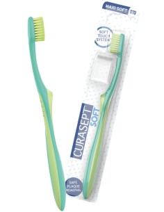 CURASEPT SPAZZOLINO MAXI SOFT 010