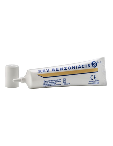 REV BENZONIACIN 3 CREMA 30 ML